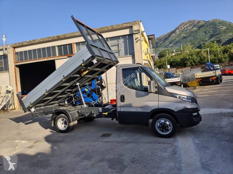 شاحنة Iveco