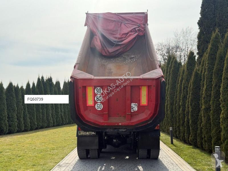 Камион Iveco TRAKKER 450
