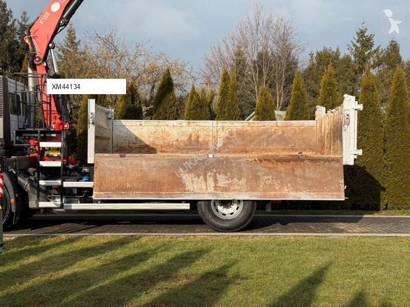 شاحنة Iveco F135