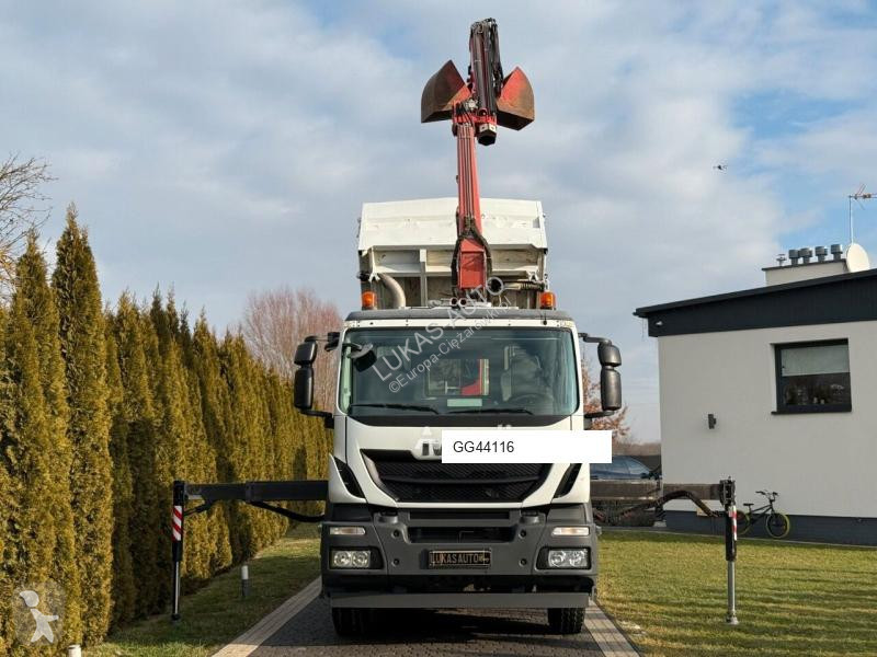 شاحنة Iveco F135