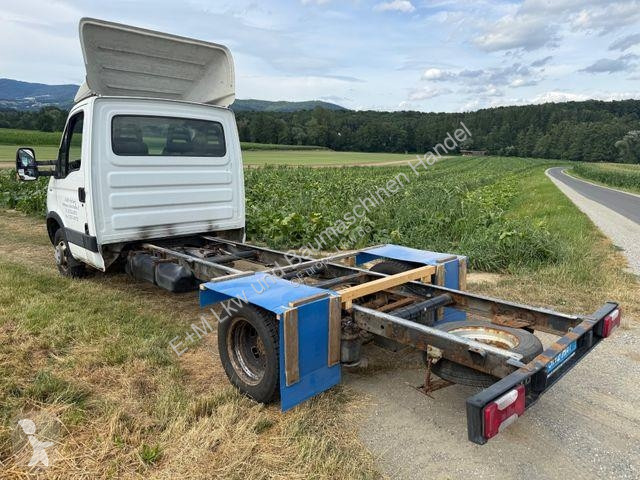 شاحنة Iveco 35C17 FAHRGESTELL