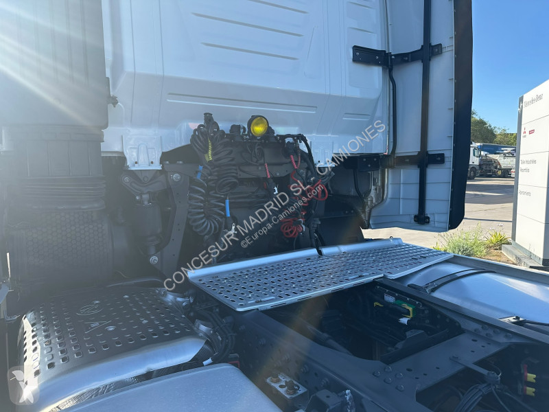 Camión Iveco S-Way AS440STP