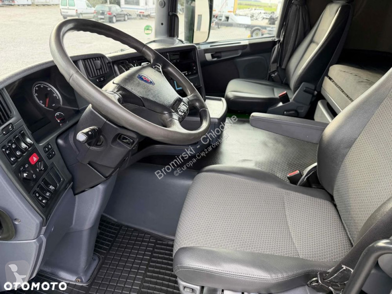 شاحنة Scania 490 CHŁODNIA THERMO KIN OŚ SKRĘTNA E6