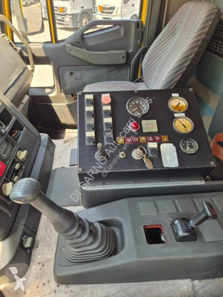شاحنة Iveco