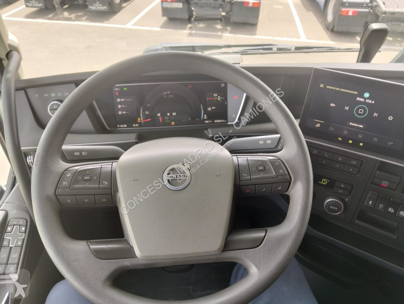 شاحنة Volvo  460 I-SAVE