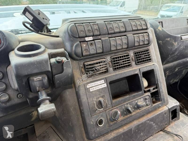 شاحنة Iveco