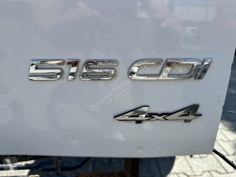 شاحنة Mercedes 516 CDI 4X4