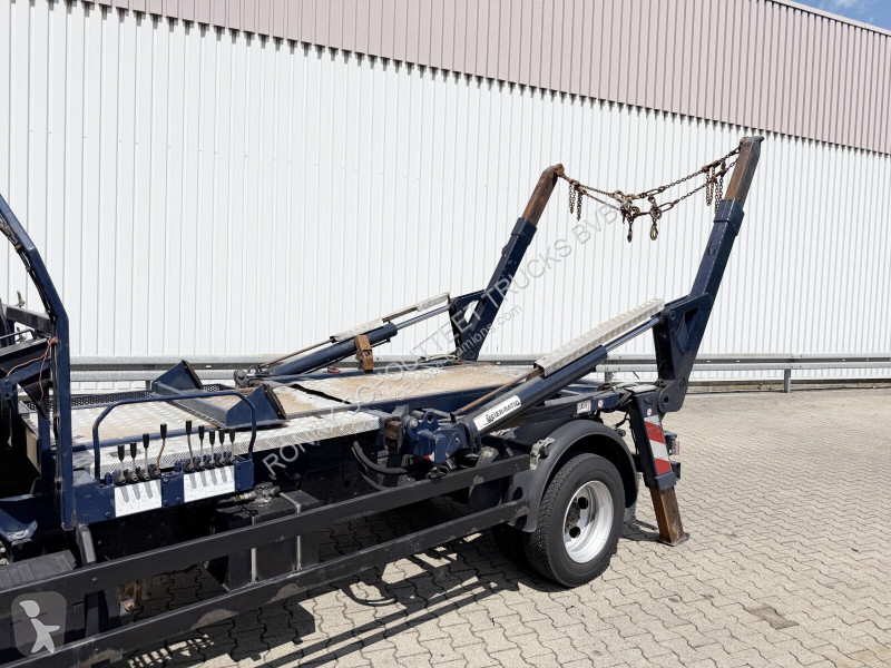 شاحنة Mitsubishi Canter Fuso 7C15 4x2 Canter...