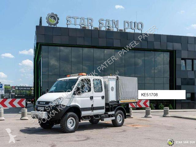 Ciężarówka Iveco DAILY 55S17W 4x4 DOKA Camper...