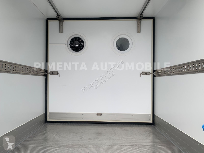 شاحنة Iveco 70C18A8P TK ALU LUFTFE TRENNW...