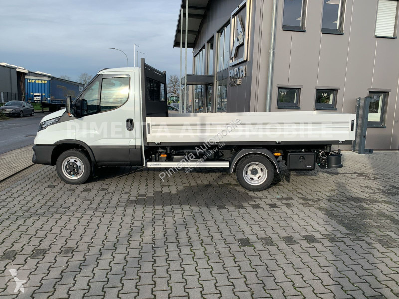 Camion Iveco 70C18H 3SKIPPER DIFFS TEMP LED...