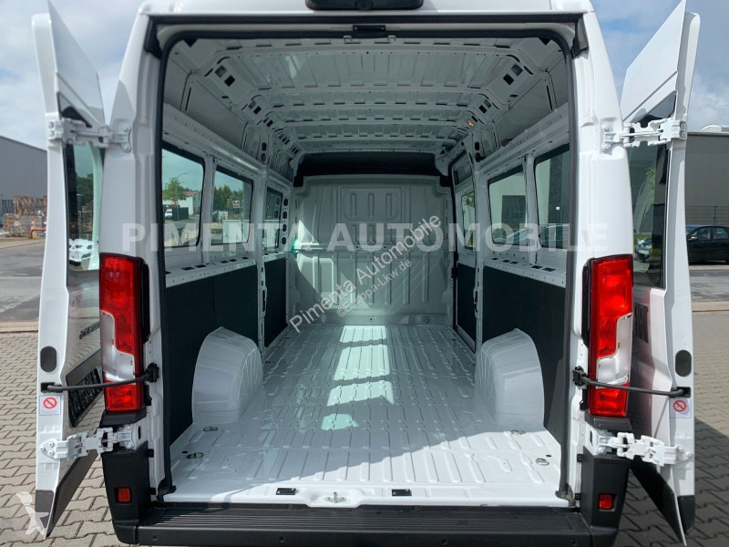 Furgoneta Fiat Maxi L4H2 NAVI AHK KLIMA 4,25t