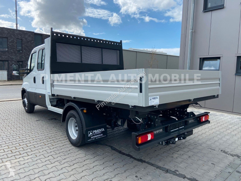 شاحنة Iveco 70C18HD MY26 3SKIPPER KISTE DIFFSP...
