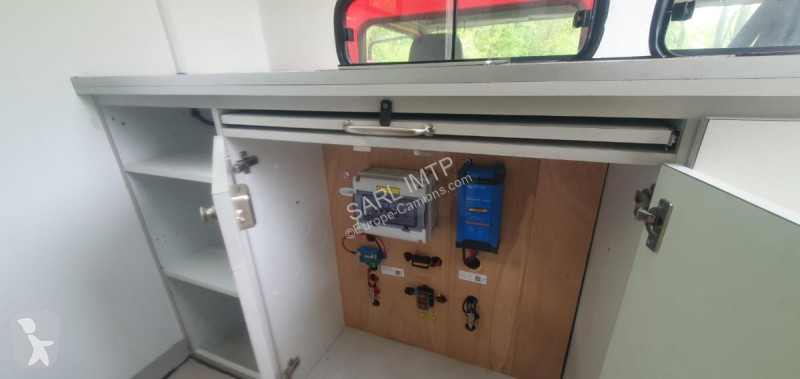 Camion Mercedes  4X4 VASP AMENAGE CARAVANE