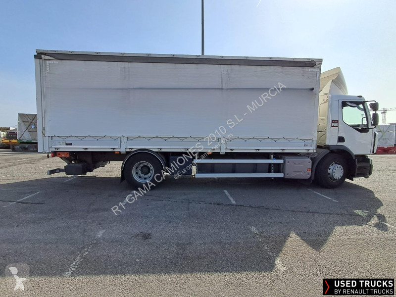 شاحنة Renault D Wide