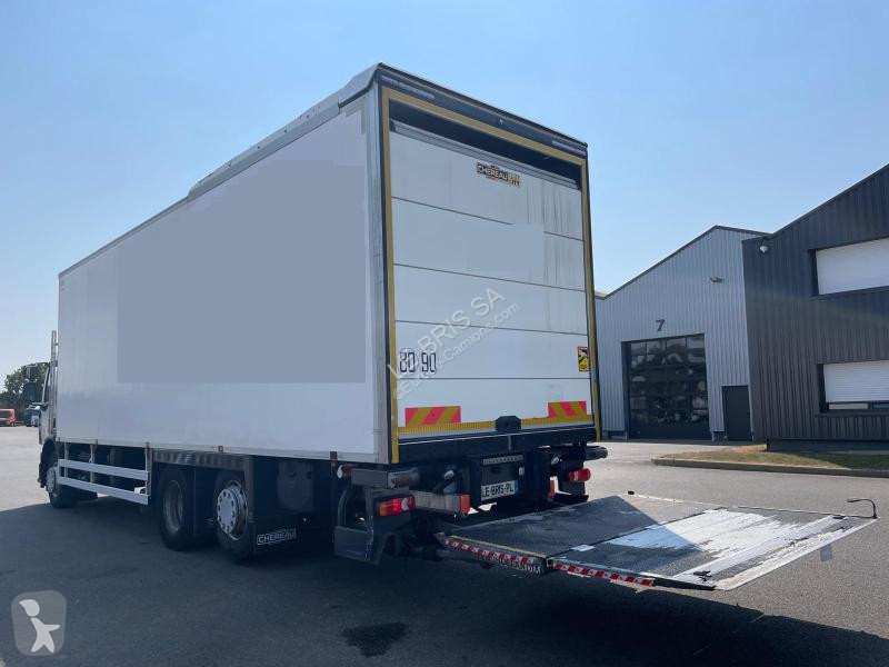 شاحنة Renault  D26.320