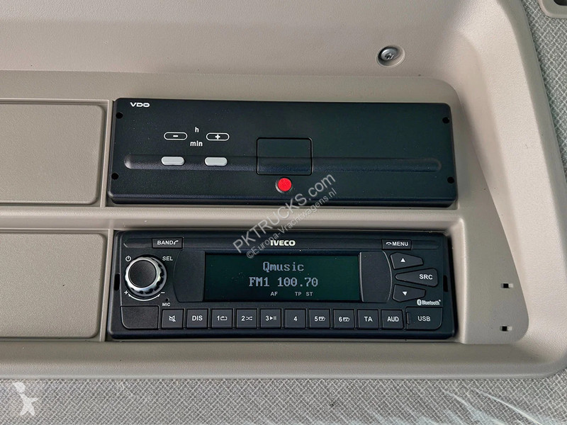 شاحنة Iveco AD190T43WH-4500 AT Chassis Cabin (8...