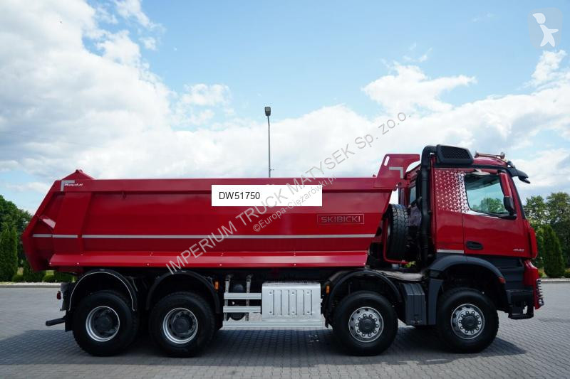 شاحنة Mercedes AROCS 4145