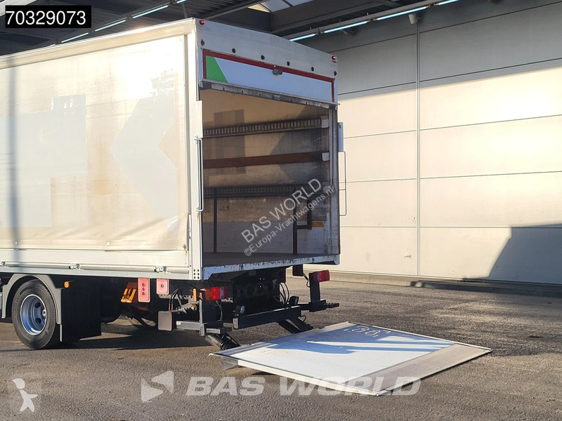 شاحنة MAN 12.220 4X2 12tons curtainsides 1000kg...