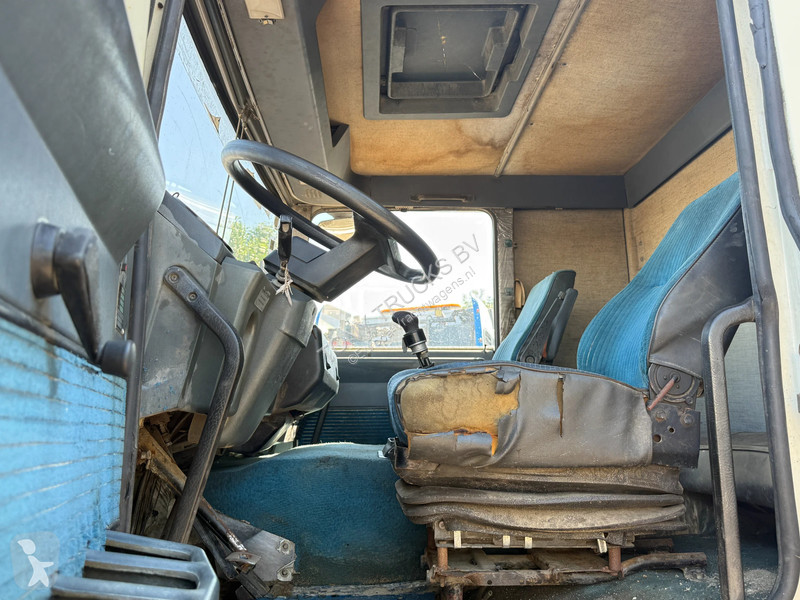 شاحنة Renault R340 6X2 chassis Manual Gearbox...