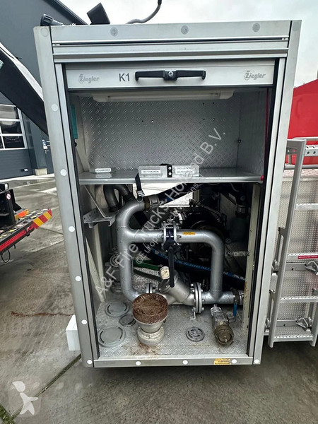 Camion Ziegler Hook-Lift Foam Firefighting Unit
