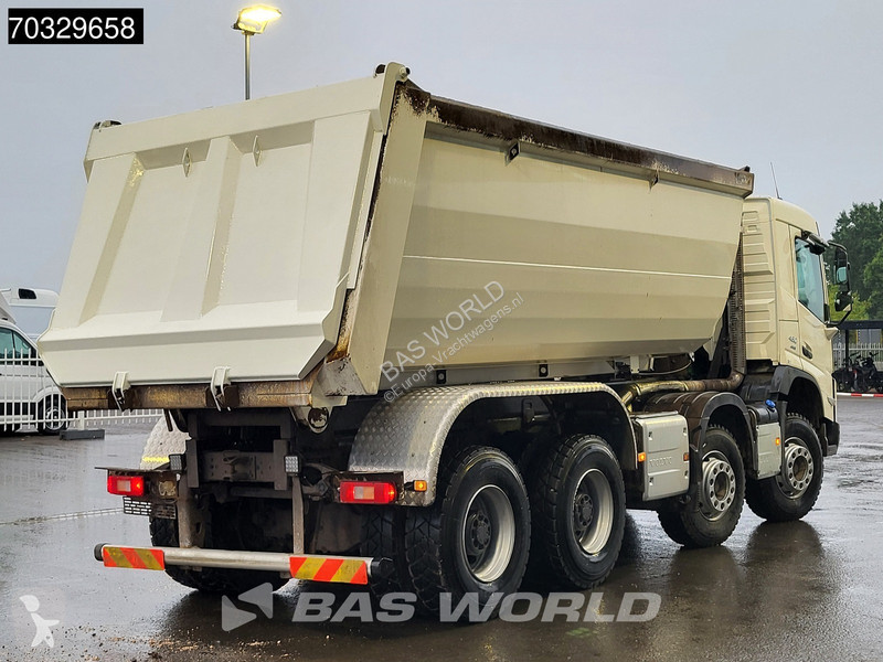 شاحنة Volvo 460 8X4 Full Steel Big-Axle 20m3...