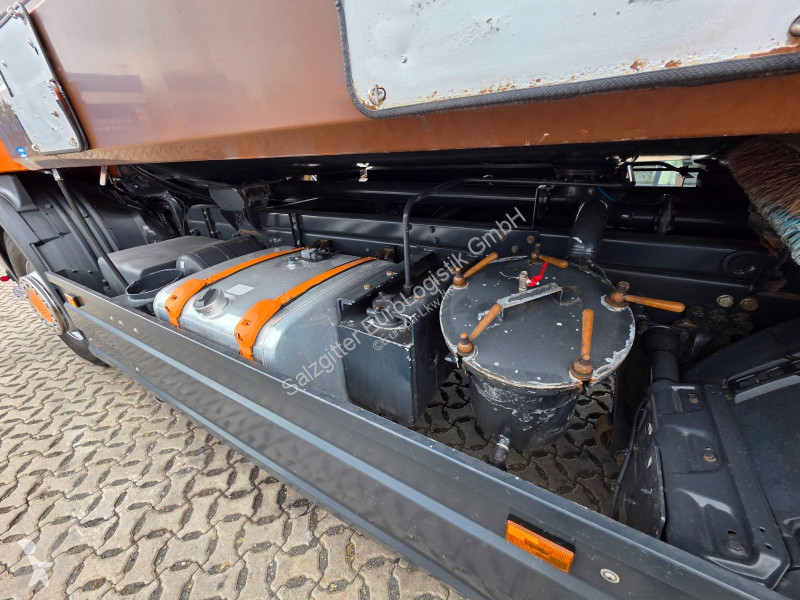 شاحنة Scania P 320 DB4X2MNA / ADR: AT | F