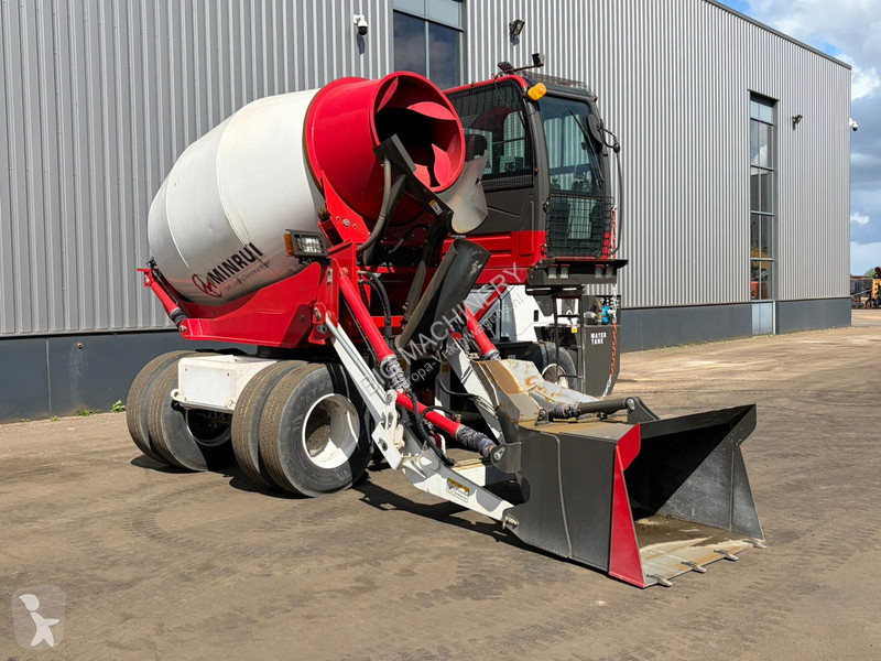 شاحنة  4M3 Self Loading Concrete Mixer 4x4