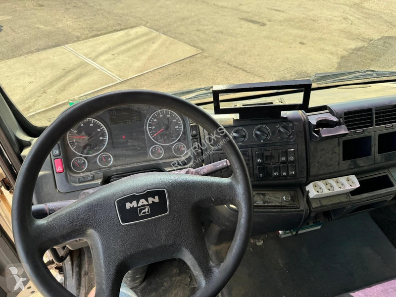 شاحنة MAN TGL 10.180 4X2 EURO 5 + ZEPRO LIFT...