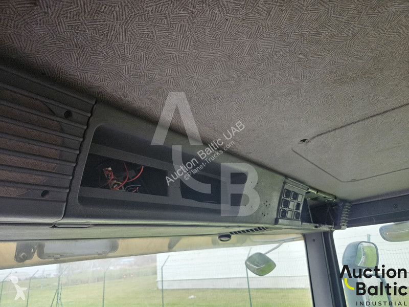 Béton Scania P 94 B