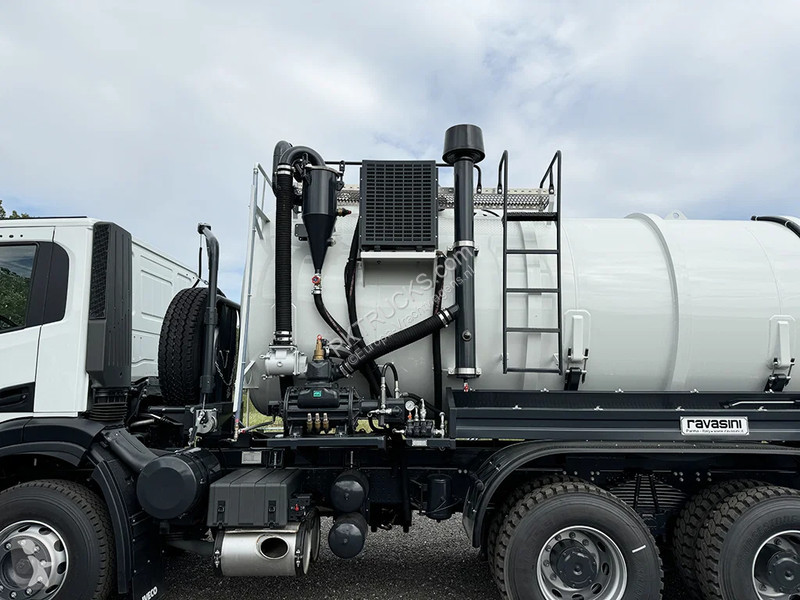 شاحنة Iveco AD380T43 AT Sewage Tank Truck