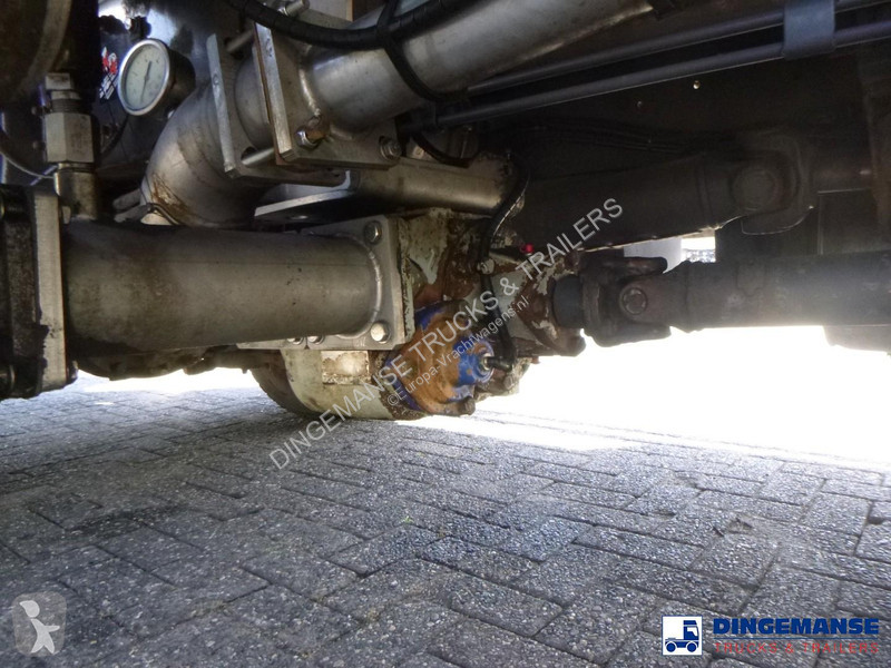 شاحنة Renault 270 4x2 fuel tank 13.7 m3 / 4 comp
