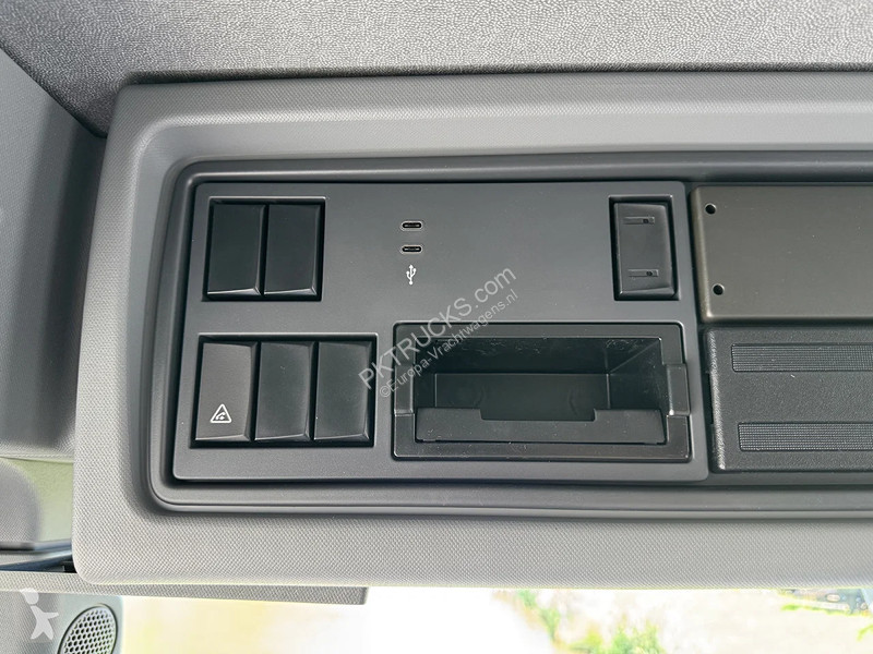 شاحنة Renault K P6X6 Medium Chassis Cabin (4...