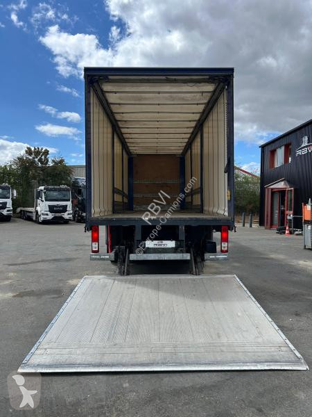 شاحنة Renault 430 Gamme T