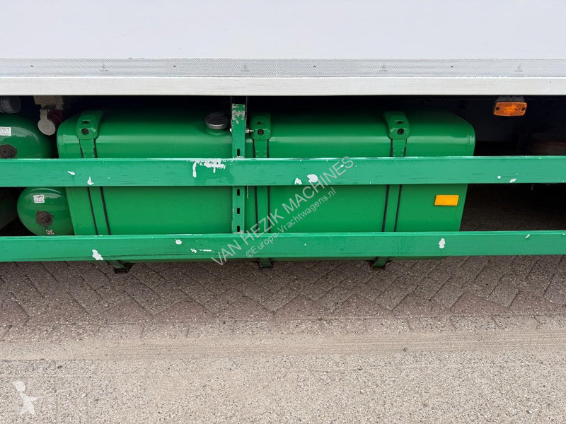 شاحنة Scania 6X2 isolated box manual