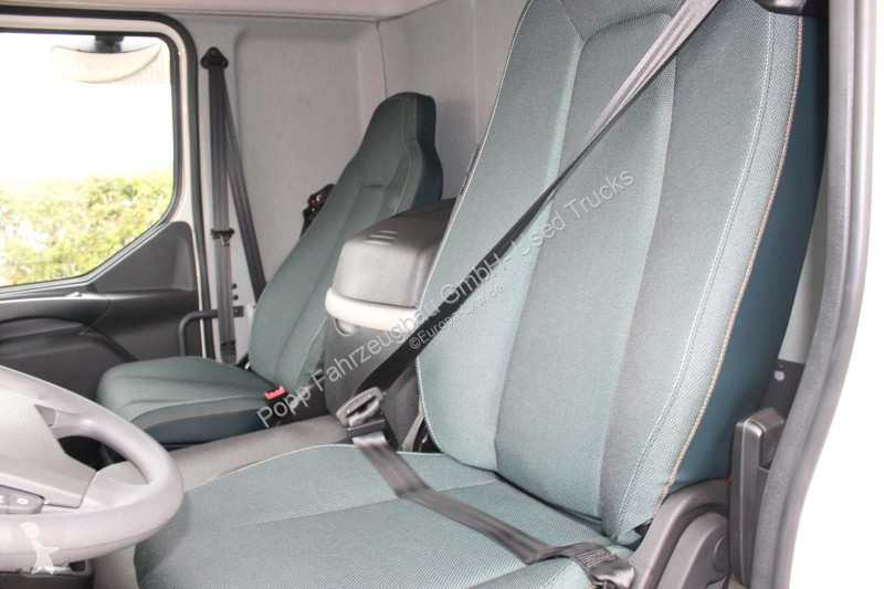 شاحنة Volvo 250 4x2...
