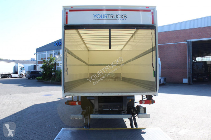 شاحنة Iveco 120-210 E6 Koffer 8,6m Klima LBW1500Kg