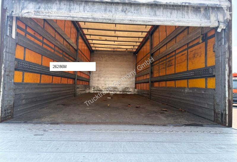 شاحنة Volvo 638 FH-440