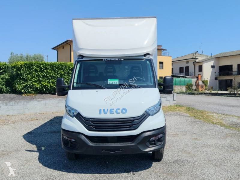 شاحنة Iveco