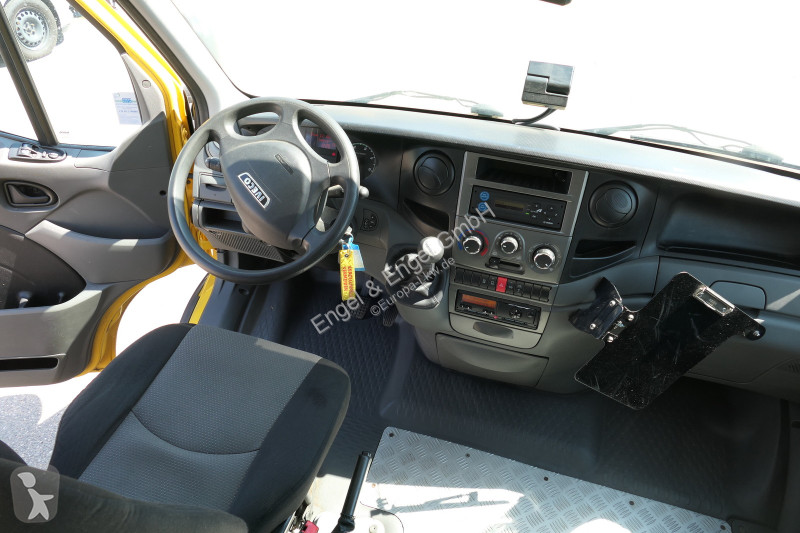 عربة نفعية Iveco Daily 50C15 COC