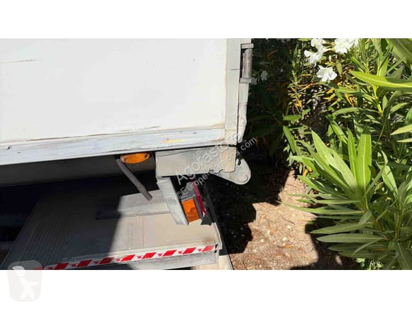 Kamión  STRALIS 330