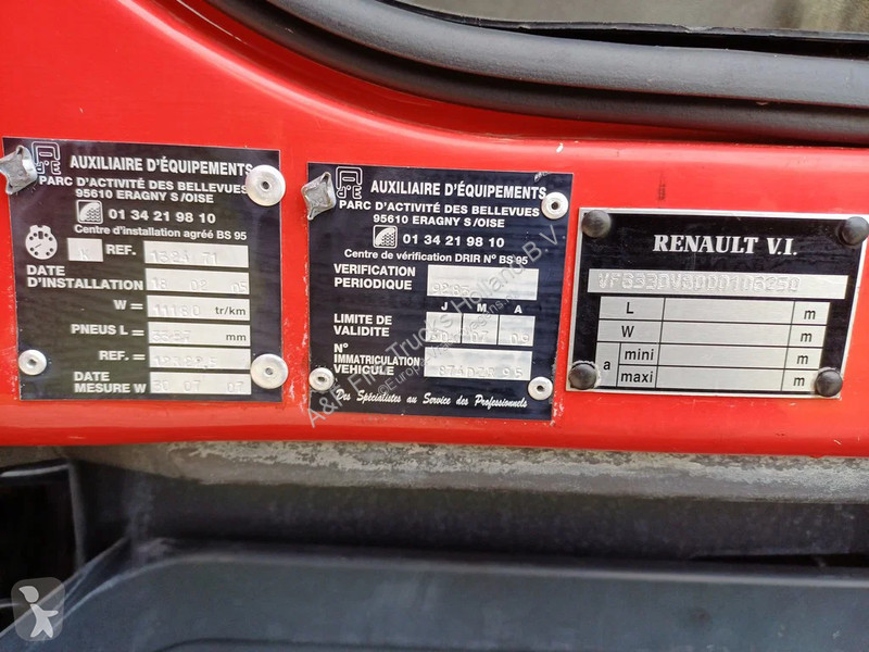 شاحنة Renault 320 11.000 L, Firetruck, Pompier,...