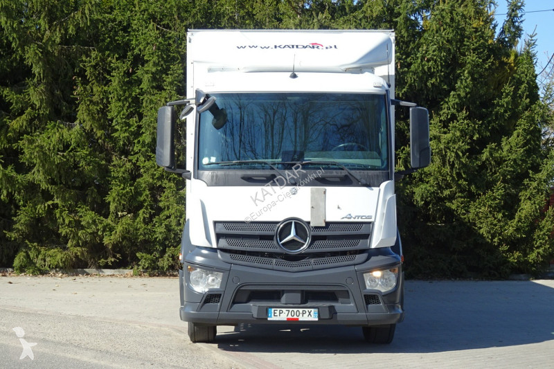 Camion Mercedes 1827 Euro6 kontener 21pal,...