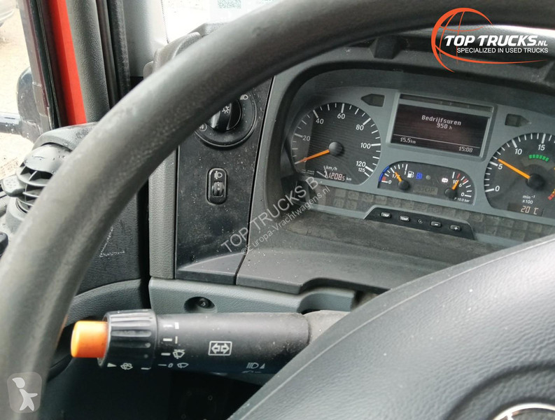 شاحنة Mercedes ATEGO 1329 2,000 ltr water -...