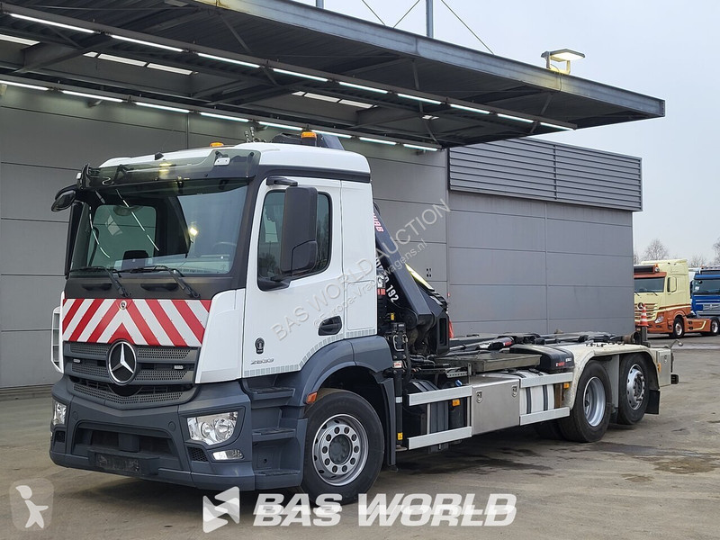 Camion Mercedes 2633