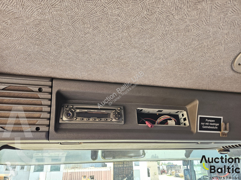 Camión Scania B4X2 AT