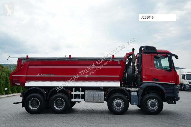 Vrachtwagen Mercedes 4145