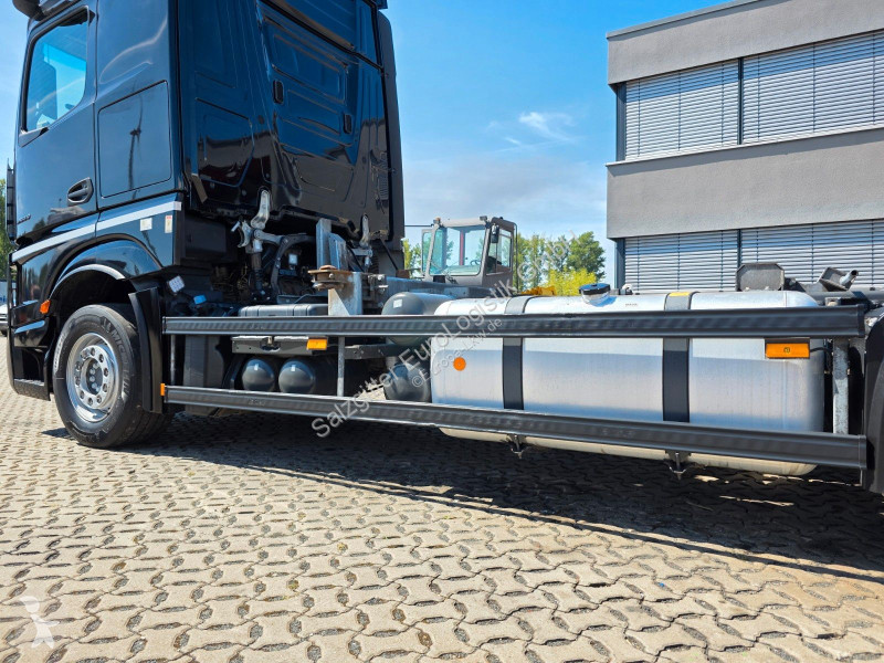 Camion Mercedes 2553 | Retarder | Lenkachse | 6E