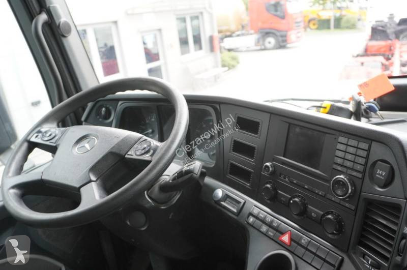 Vrachtwagen Mercedes