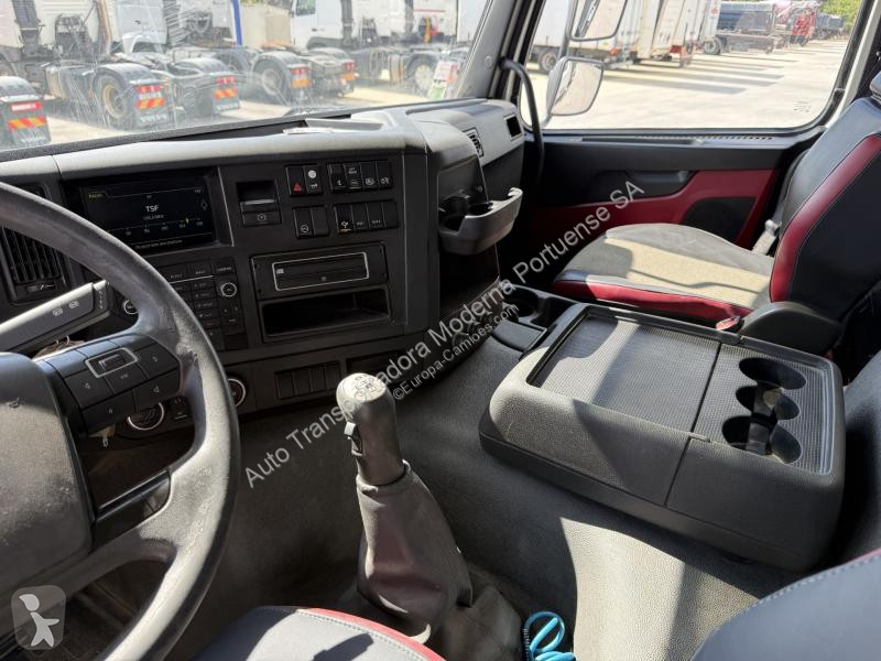 Camion Volvo 420